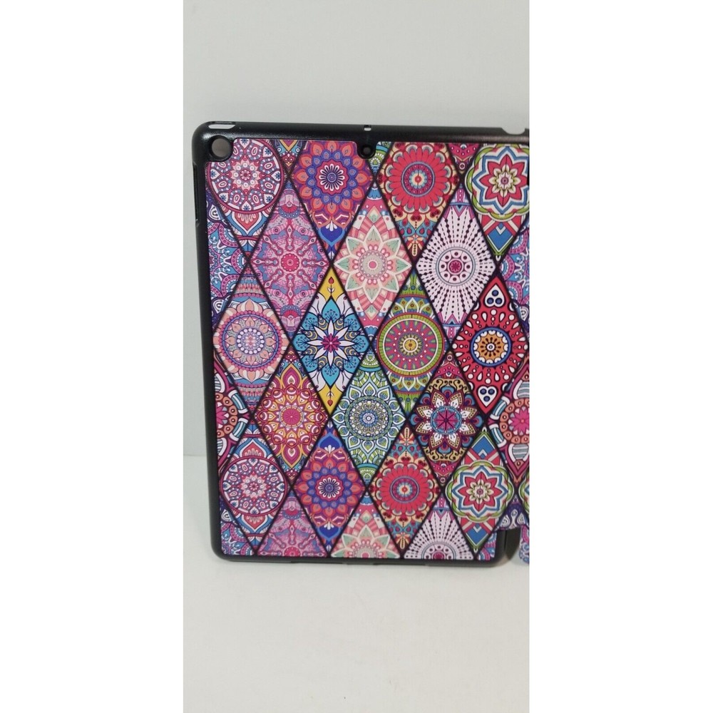 Hocase iPad 5th/6th Generation Case Nice All Over Pattern NEW in package!